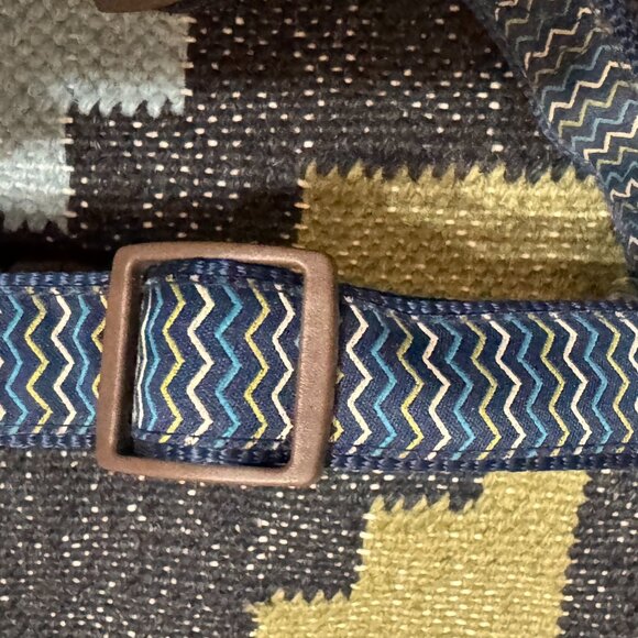 No Pull Dog T-Harness, Chevron Pattern Blue & Green with Brown Buckle - Picture 9 of 14